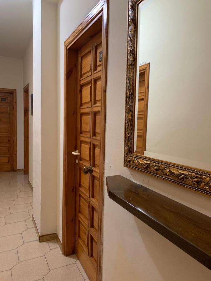 B&B Continentale Scalea Eksteriør billede